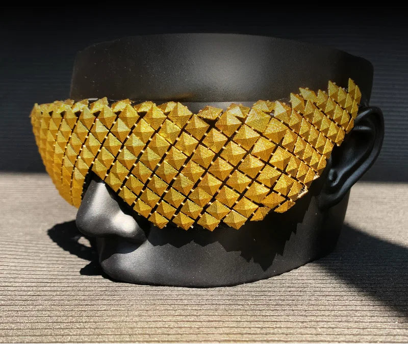 Cyber Studded Shield Sunglasses (gold-diamonds)
